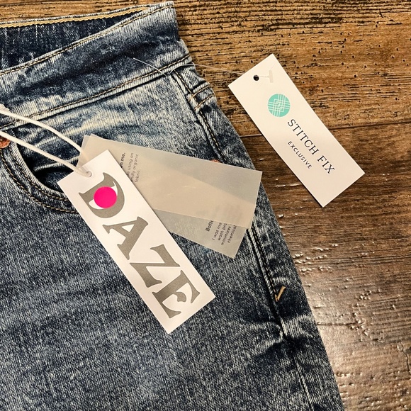 Stitch Fix Exclusive DAZE Jeans - Picture 3 of 5